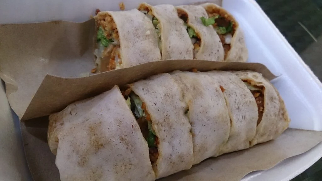 薄饼卷 Popiah 示例
