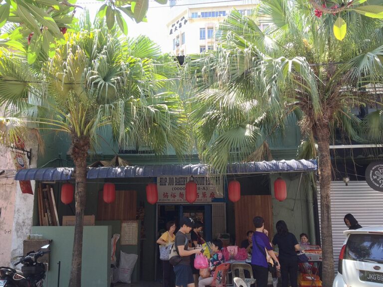 新山老城协裕面包店外观