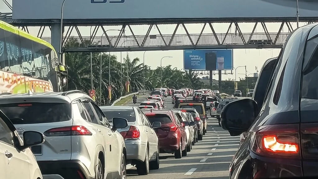 马来西亚联邦大道车流